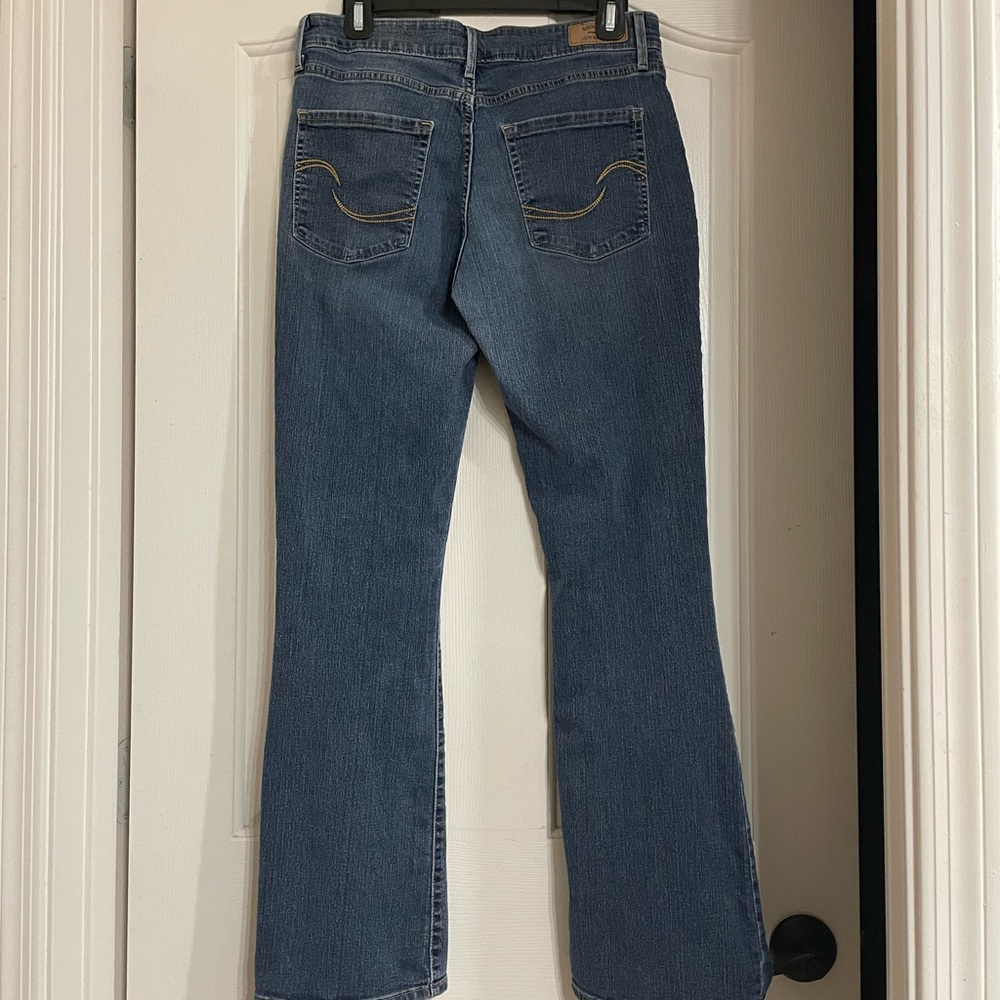 Levi’s Modern Bootcut Jeans Size 12